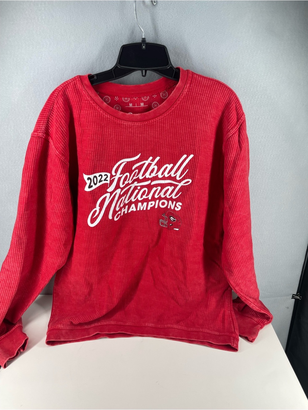 Pressbox Georgia Bulldogs Women's M 2022 National Champions Red Pullover UGA